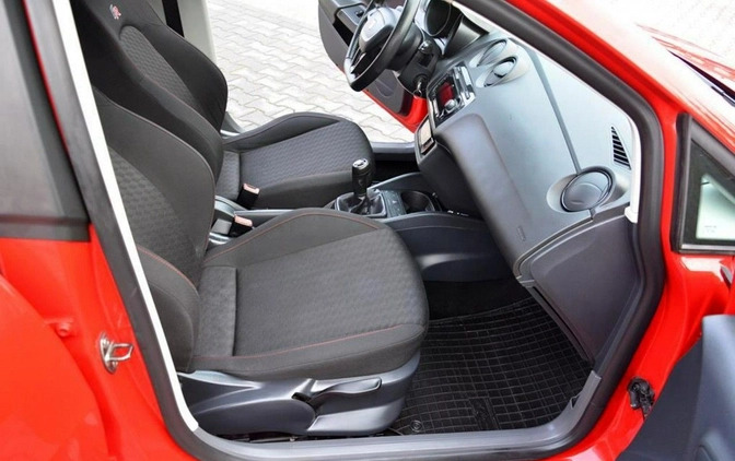 Seat Ibiza cena 26900 przebieg: 234100, rok produkcji 2012 z Borne Sulinowo małe 596